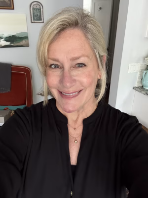 Wendy Tennery - Gallery Image 1