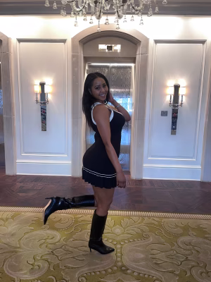 Teshia  Bryce - Gallery Image 3