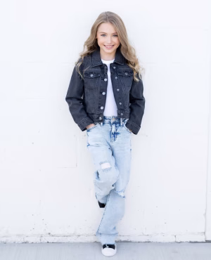 Ava Brooks - Gallery Image 11