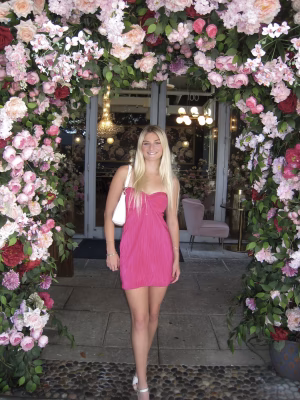 Ella Hartman - Gallery Image 4
