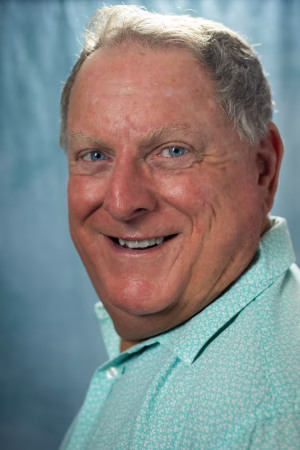 Jeffrey  Viner - Gallery Image 3