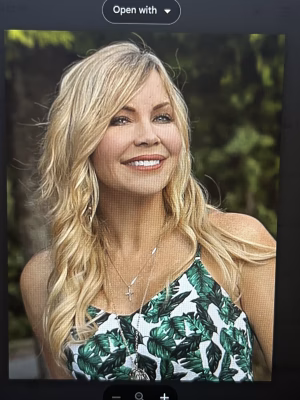 Lisa Thibault - Gallery Image 4