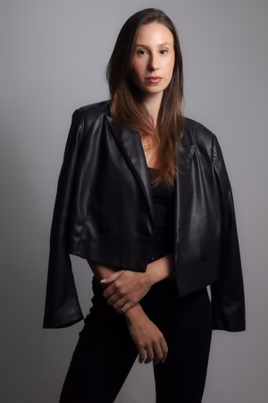 Junia  Krauspenhar - Gallery Image 2