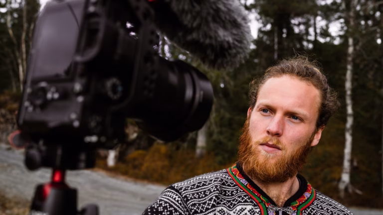 Self-Tape Your Audition Tip: Why Filming Vertically Is a Bad Idea?