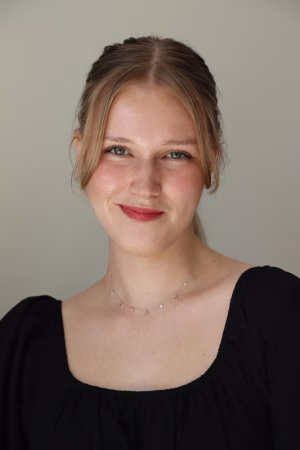 Veronique  Folscher - Gallery Image 1