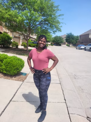 Naomi Makaka Williams - Gallery Image 1