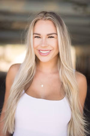 Nicole Hulik - Gallery Image 5