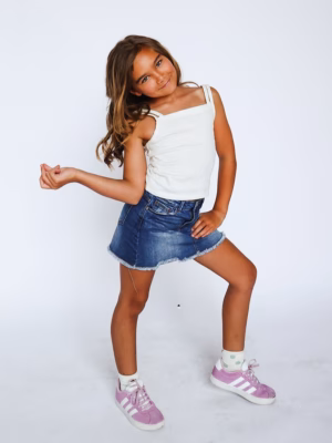 Dahlia Osborne - Gallery Image 2