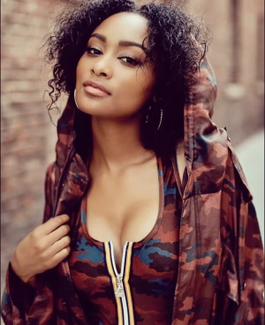 Lyric Anderson - Gallery Image 2