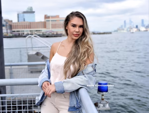 Nicole Hulik - Gallery Image 9