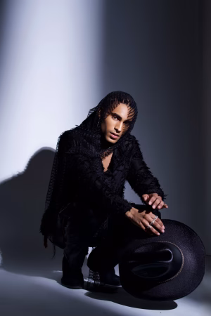 Tammuz  Lee - Gallery Image 8