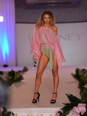 Isabella Gray - Gallery Image 5