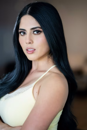 Lizeth Lopez - Gallery Image 16