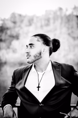 Amaury Dolores - Gallery Image 7