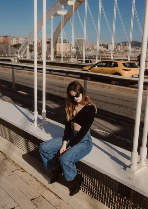 Júlia Martínez - Gallery Image 6