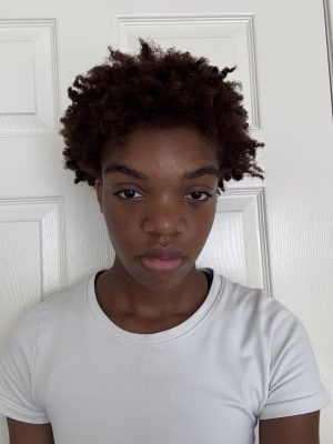 Feyintola Odulaja - Gallery Image 1