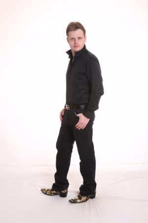Remi Yvon - Gallery Image 10
