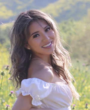 Jasmin Huezo - Gallery Image 1