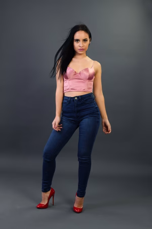 Nicole Corrales - Gallery Image 10