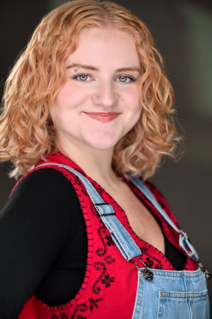 Roux Roberts - Gallery Image 2