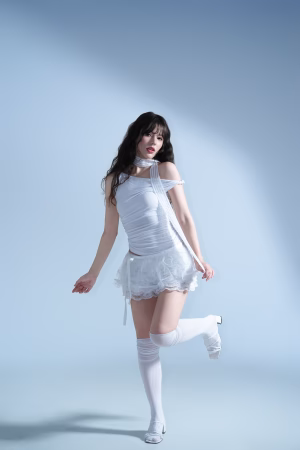 Sade Louise - Gallery Image 7