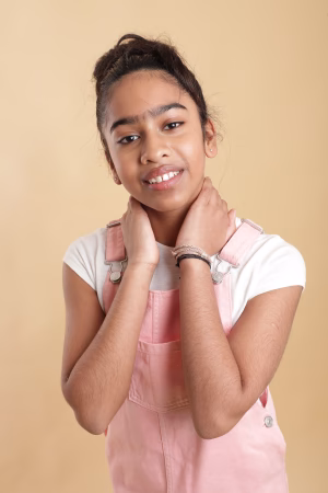 Aashikaa Shathesh Khanna - Gallery Image 8