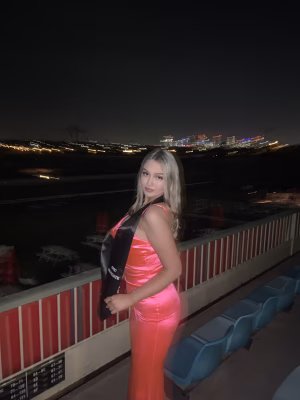 Billie Vanderpol - Gallery Image 9