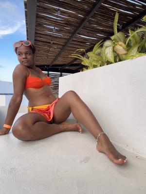 Jiselle  Corley - Gallery Image 12
