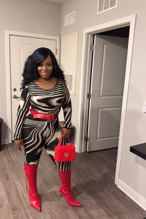 Ateria Howard - Gallery Image 1