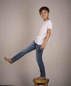 Quinn and Caden Cheung (twins) - Gallery Image 7