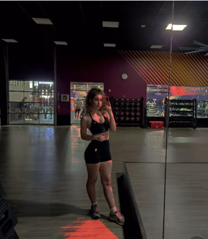 alexandra Berry - Gallery Image 1