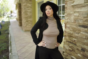 Soraya Chinloy - Gallery Image 1