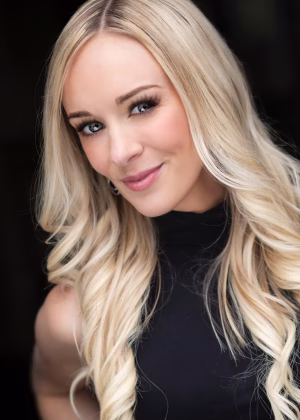 Lindsay Marie - Gallery Image 1