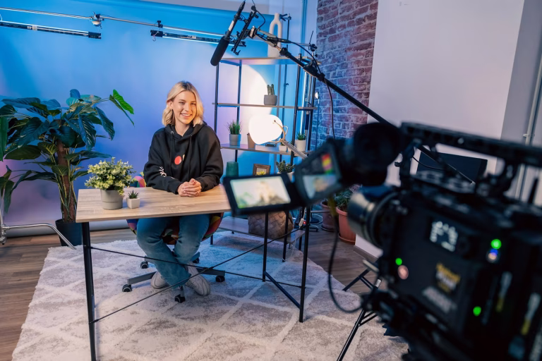 Get Cast in Meme-Style YouTube Shorts: Remote Roles Available