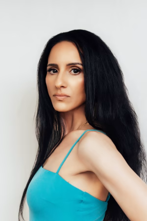 Maria Eugenia  Rodriguez - Gallery Image 3