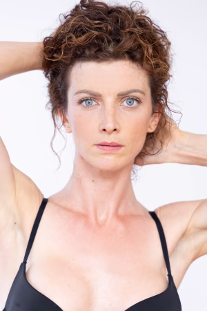 Nora Hellich - Gallery Image 11