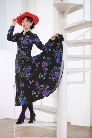 Akari Natsui - Gallery Image 4