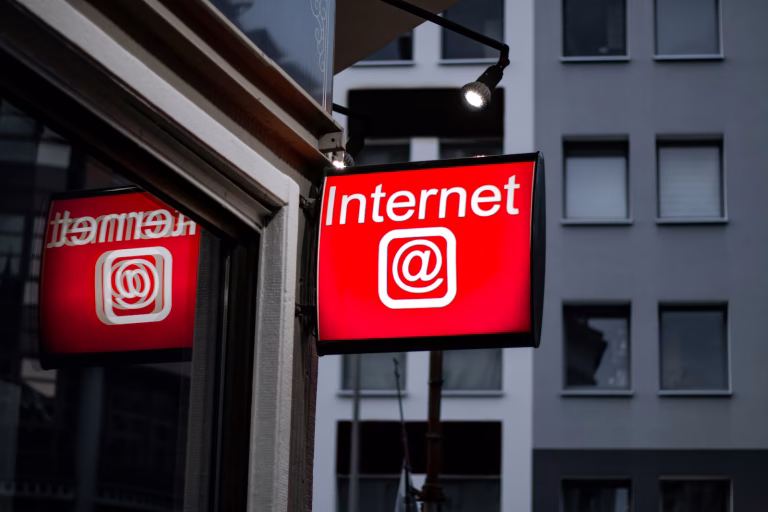 $15K Commercial Casting: Internet Provider Ad Seeks Real Talent