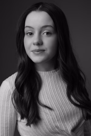 Sophie  Powell - Gallery Image 3
