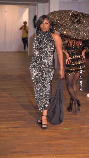 Paris Martin - Gallery Image 7
