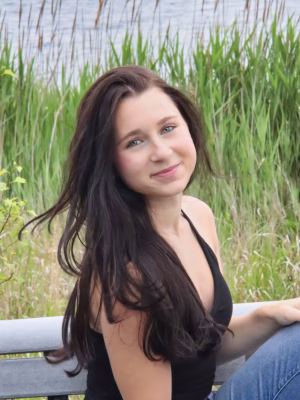 DeAnna Del Virginia - Gallery Image 3