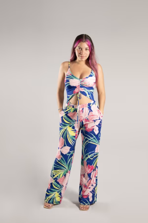 THAYS FONTANEZ - Gallery Image 1