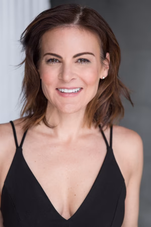 AMANDA DELJOU - Gallery Image 7