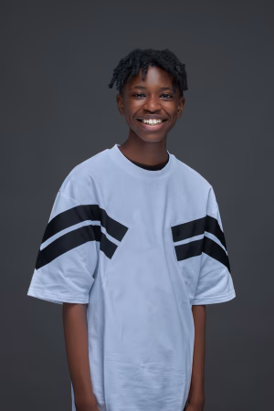 Akhona  Hlongwane - Gallery Image 2