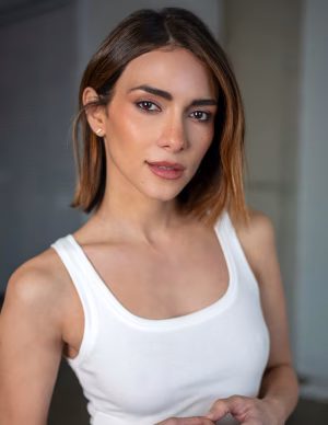 Ella Lentini - Gallery Image 1