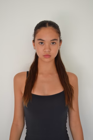 Christina Warwick - Gallery Image 7