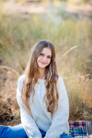 Ella Parkes - Gallery Image 3