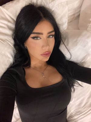 Sabina Beyli - Gallery Image 8