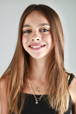 Beatriz Nahuz - Gallery Image 18