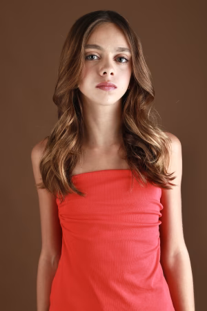 Beatriz Nahuz - Gallery Image 6
